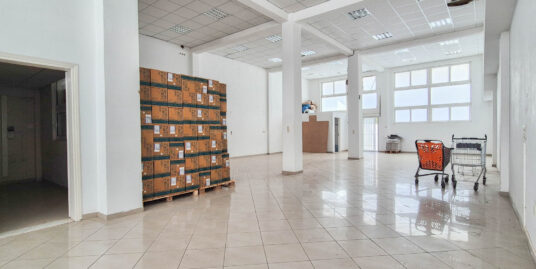 ΕΝΟΙΚΙΑΖΕΤΑΙ Στον Γέρακα – Επαγγελματικός χώρος 200τμ